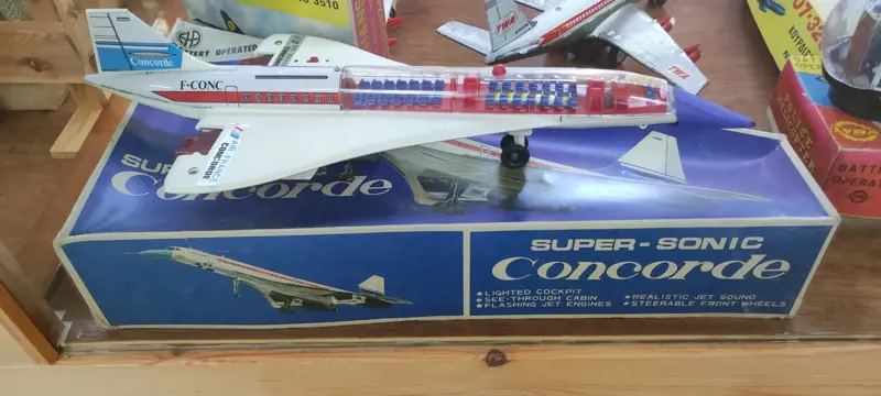 Concorde bij speelgoedmuseum